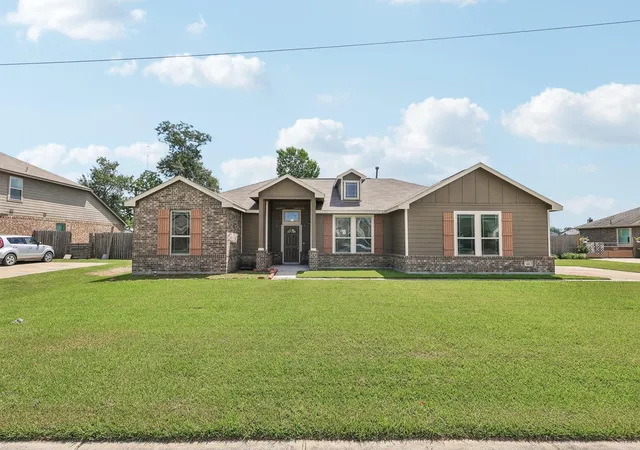 Homes for sale in Dayton, TX | 100 Jessica Dr, Dayton, TX 77535 | MLS# 20873492