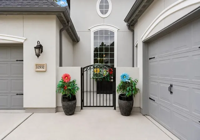 Photo 2 of Single family home for sale at 12932 Whitewater Way, Conroe, TX 77302 | MLS# 50545247 | Listing updated on 2026-09-14
