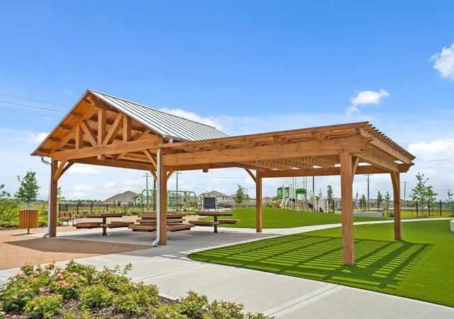 5th image of 272 Ice Shore Trl, Dayton, TX 77535 | MLS# 32683670