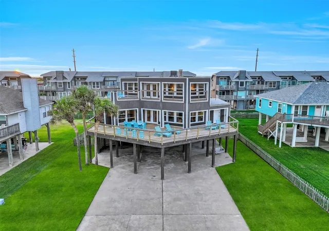 Photo 2 of Single family home for sale at 17614 Glei, Galveston, TX 77554 | MLS# 37292127 | Listing updated on 2026-07-04