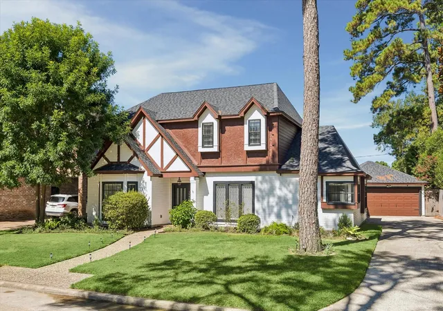 2nd image of 15403 Gettysburg Dr, Tomball, TX 77377 | MLS# 31307609