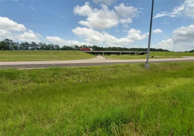 Photo 3 of Land for sale at 475 W Us 59 S Byp, Cleveland, TX 77328 | MLS# 3127337 | Listing updated on 2025-12-05