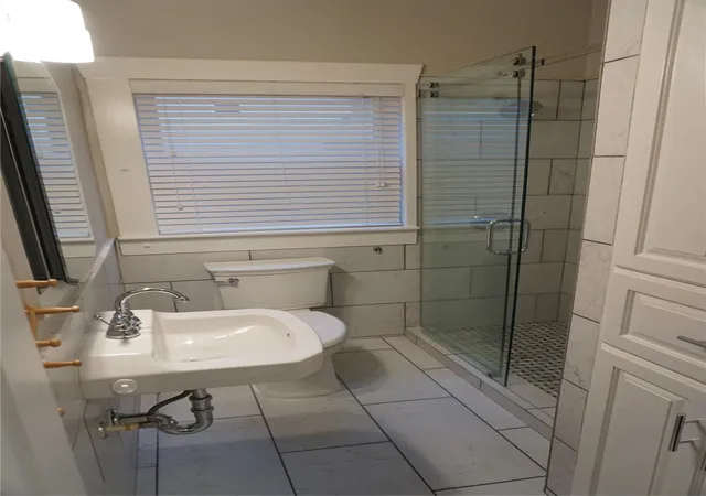 5th image of 1912 Ridgewood St, Houston, TX 77006 | MLS# 14748557