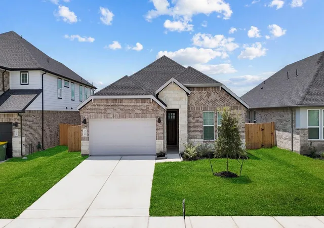 Photo 1 of Sale Pending at 2310 Poseidon St, League City, TX 77573 | MLS# 72457198 | Listing updated on 2026-09-05