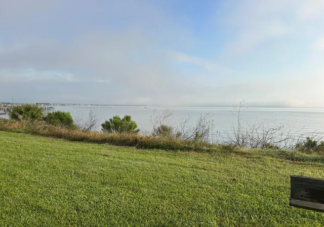4th image of 300 Block Fairfield, Shoreacres, TX 77571 | MLS# 74975446