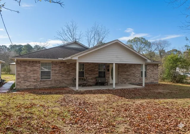 Photo 3 of Single family home for sale at 14755 Quinette Rd, Conroe, TX 77302 | MLS# 32431917 | Listing updated on 2026-06-02