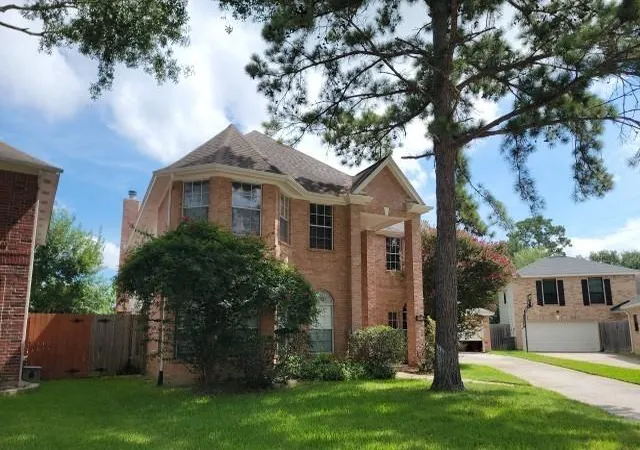 Photo 4 of Single family home for sale at 17422 Apache Hills Dr, Tomball, TX 77377 | MLS# 43529176 | Listing updated on 2026-08-19