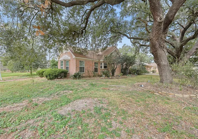 Homes for sale in Houston, TX | 4425 Laurel Dr, Houston, TX 77021 | MLS# 87371525