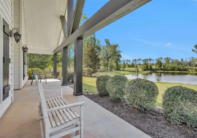 Photo 3 of Single family home for sale at 10810 Farrell Rd, Willis, TX 77378 | MLS# 15659328 | Listing updated on 2026-01-29