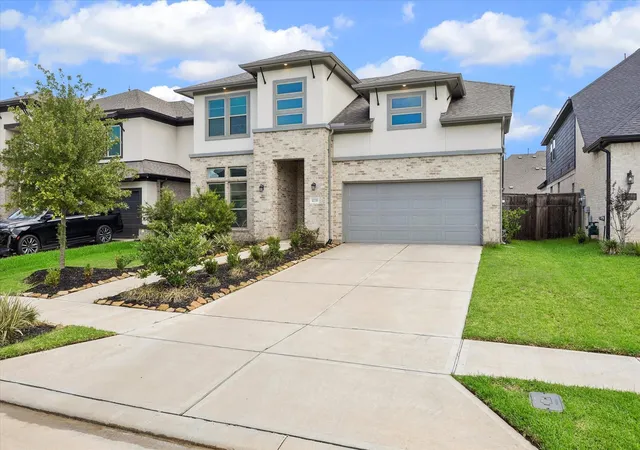 2nd image of 10735 Verdant Hl, Missouri City, TX 77459 | MLS# 71264072