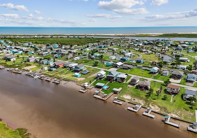 5th image of 1868 County Road 201, Bay City, TX 77414 | MLS# 27691536