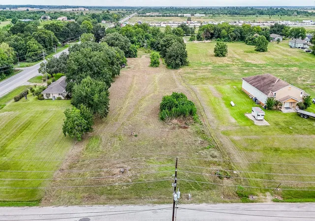 1st image of 4218 1st St, Brookshire, TX 77423 | MLS# 75631668
