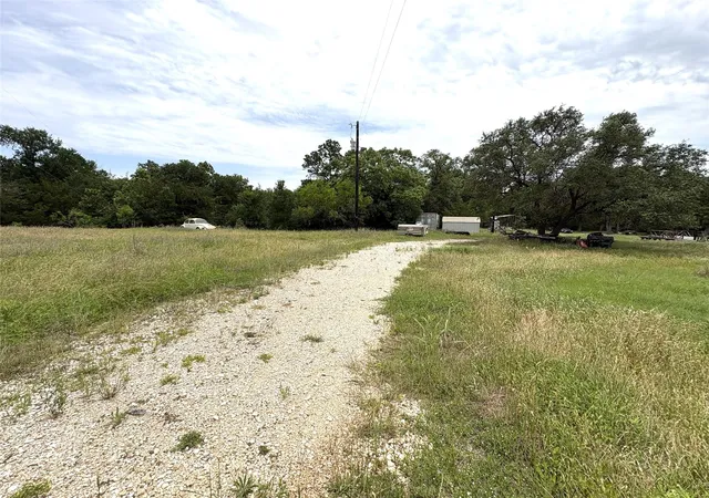 Photo 3 of Land for sale at 1669 Beaver Crk Dr, Caldwell, TX 77836 | MLS# 32954434 | Listing updated on 2026-08-16