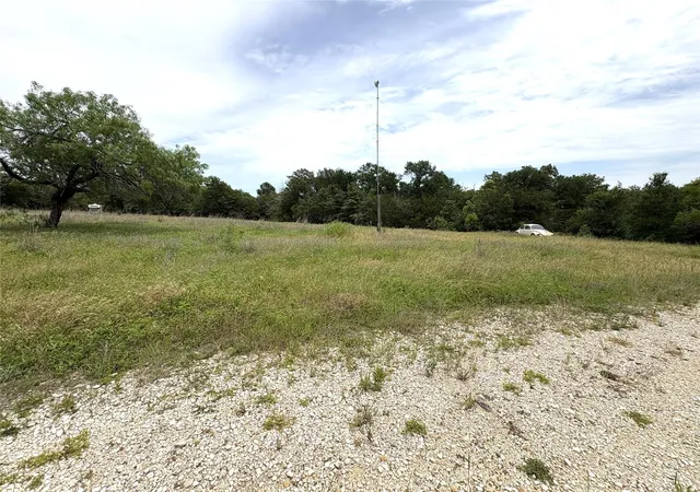 Photo 4 of Land for sale at 1669 Beaver Crk Dr, Caldwell, TX 77836 | MLS# 32954434 | Listing updated on 2026-08-16
