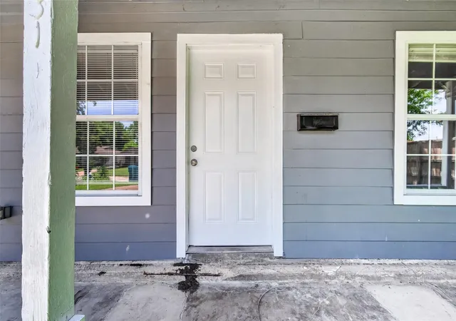 4th image of 3031 Groton Dr, Houston, TX 77051 | MLS# 76989644