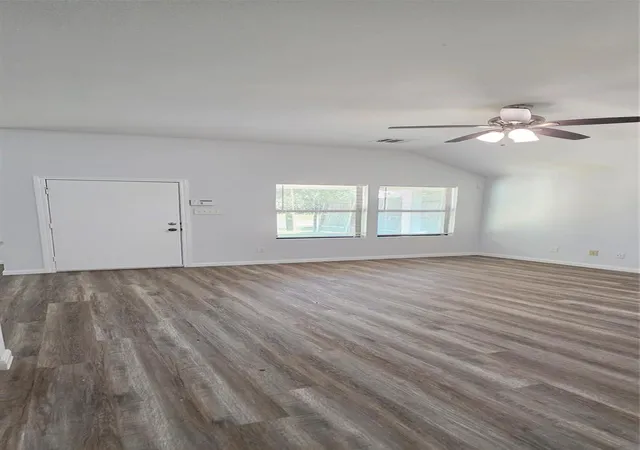 4th image of 4431 Stassen St, Houston, TX 77051 | MLS# 89133707