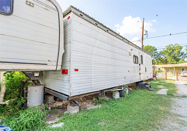 Photo 3 of Single family home for sale at 4410 Shelton Rd, Houston, TX 77093 | MLS# 72538271 | Listing updated on 2026-08-19