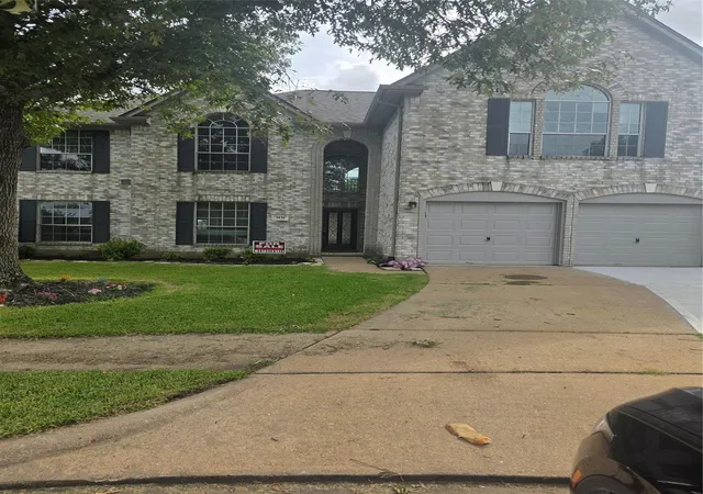 1st image of 3131 Genessee Creek Ln, Friendswood, TX 77546 | MLS# 35909707
