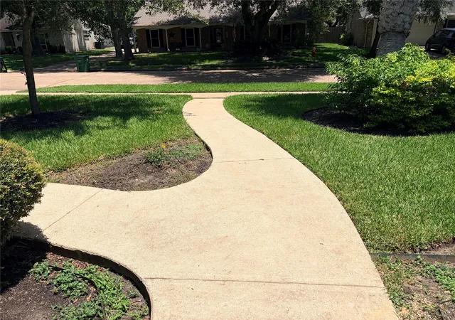 image of 15930 Buccaneer Ln, Houston, TX 77062 | MLS# 71985209