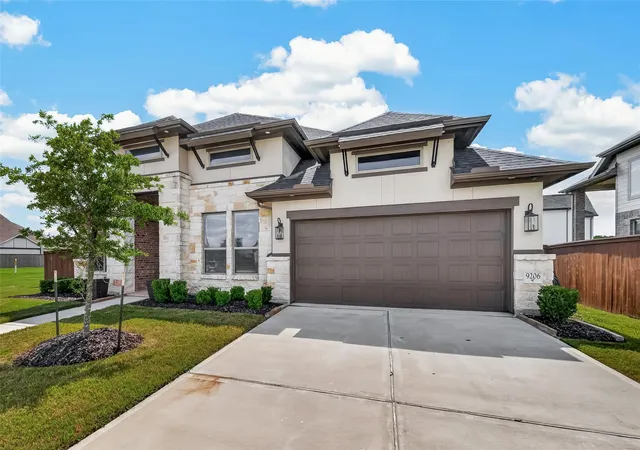 3rd image of 9206 Bluestem Ct, Manvel, TX 77578 | MLS# 28566673