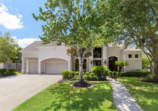 Photo 1 of Sale Pending at 6614 Wood Pl Ct, Spring, TX 77379 | MLS# 38207502 | Listing updated on 2026-09-17