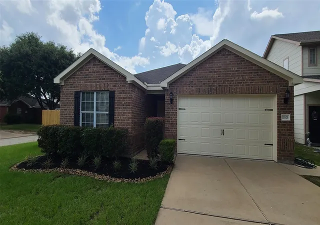 Homes for sale in Pinehurst, TX | 11826 Belle Ct, Pinehurst, TX 77362 | MLS# 28859795
