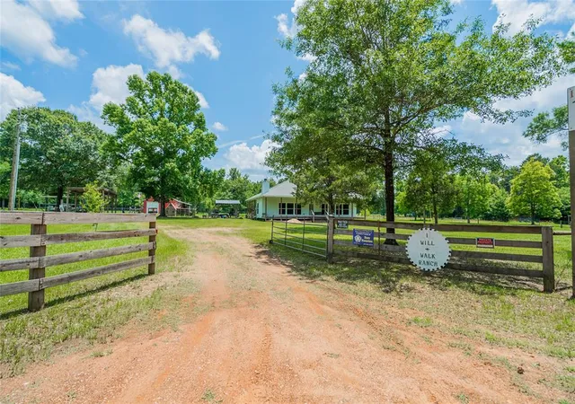 Photo 1 of Land for sale at 1003 Ellisor Rd, New Waverly, TX 77358 | MLS# 57437476 | Listing updated on 2026-05-01