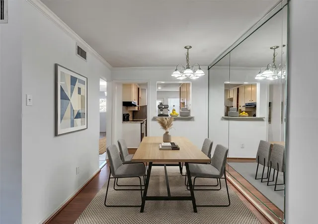 2nd image of 5230 Arboles Dr #4, Houston, TX 77035 | MLS# 66332034