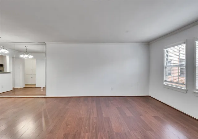 5th image of 5230 Arboles Dr #4, Houston, TX 77035 | MLS# 66332034