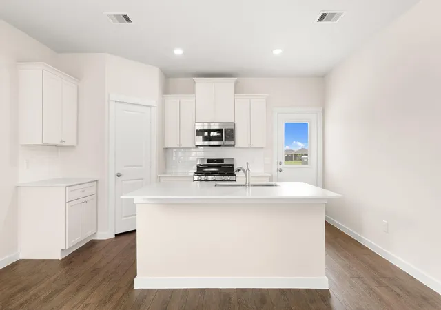 Photo 3 of Single family home for sale at 111 County Rd 5102 B, Cleveland, TX 77327 | MLS# 33000727 | Listing updated on 2026-07-17