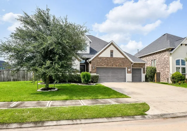 Photo 3 of Single family home for sale at 29410 Windover Peak Ct, Katy, TX 77494 | MLS# 84582555 | Listing updated on 2026-09-13