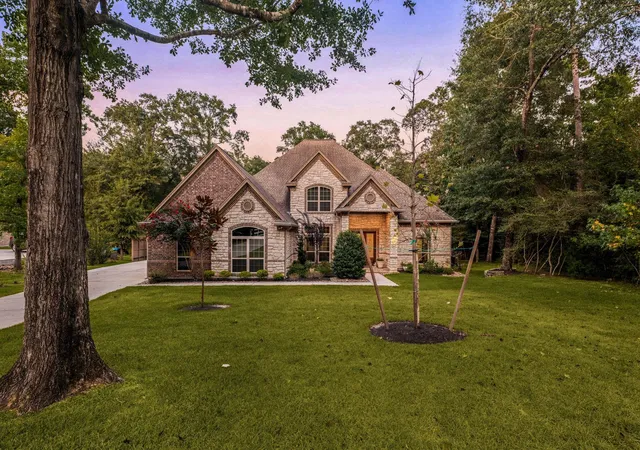 1st image of 1904 Boulder Ridge Dr, Conroe, TX 77304 | MLS# 62681670