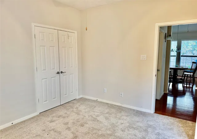 Photo 4 of Single family home for sale at 2405 Alamanni Dr, Pearland, TX 77581 | MLS# 41048278 | Listing updated on 2026-09-12