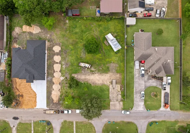 18th image of 410 Spring Dr, Pasadena, TX 77504 | MLS# 20794859