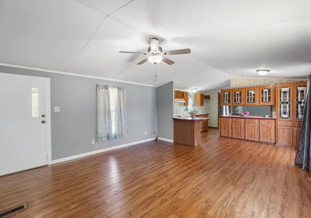 Photo 3 of Single family home for sale at 503 Turner Dr, Navasota, TX 77868 | MLS# 83030679 | Listing updated on 2026-09-12
