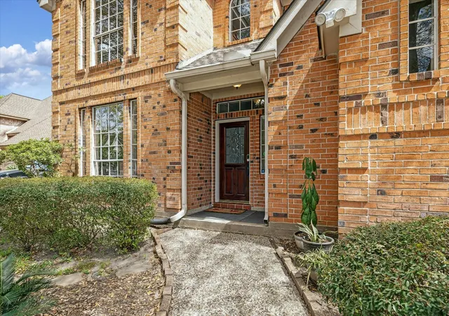 Photo 2 of Single family home for sale at 15314 Ripplewind Dr, Houston, TX 77068 | MLS# 69273016 | Listing updated on 2026-08-30