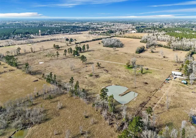 3rd image of 441 County Road 2225, Cleveland, TX 77327 | MLS# 84983415