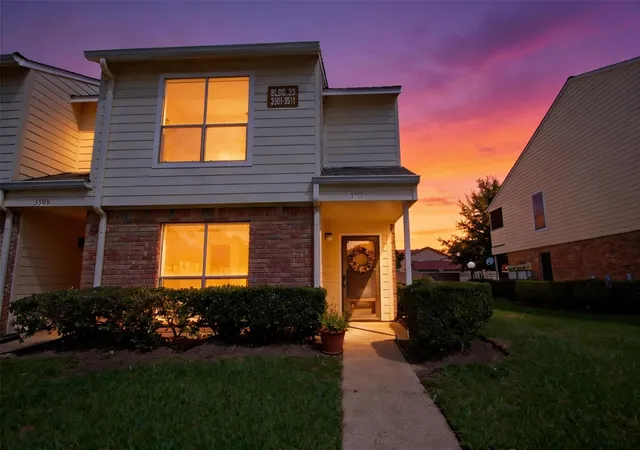 Photo 2 of Sale Pending at 14555 Wunderlich Dr #3511, Houston, TX 77069 | MLS# 26868861 | Listing updated on 2026-09-15