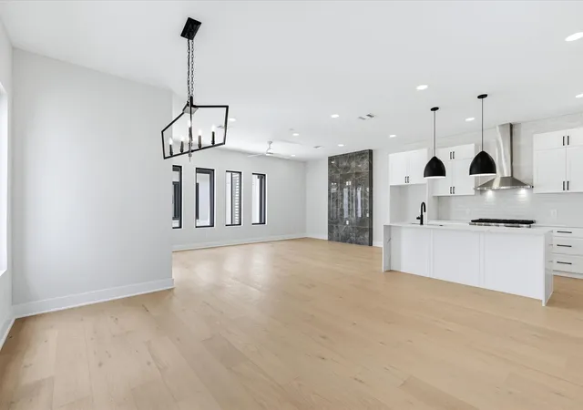 Photo 4 of Single family home for sale at 2241 Blalock Rd, Houston, TX 77080 | MLS# 74145404 | Listing updated on 2026-09-19