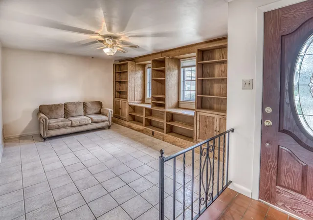 Homes for sale in Bellville, TX | 407 W Glenn St, Bellville, TX 77418 | MLS# 16962691