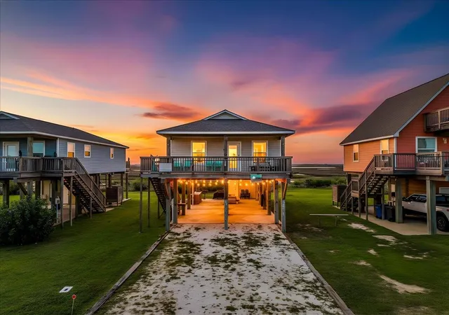 4th image of 2811 Blue Water Hwy, Freeport, TX 77541 | MLS# 82579930