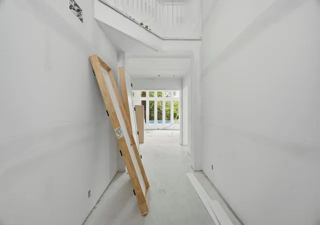 Photo 4 of Single family home for sale at 927 Peachwood Bnd Dr, Houston, TX 77077 | MLS# 34289258 | Listing updated on 2026-07-20