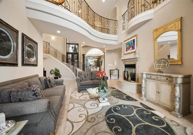 Photo 3 of Sale Pending at 18935 Crescent Bay Dr, Houston, TX 77094 | MLS# 52670124 | Listing updated on 2026-09-13