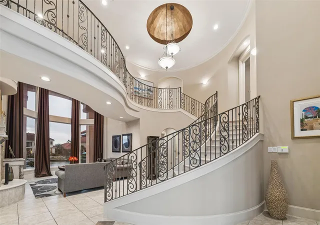 Photo 4 of Sale Pending at 18935 Crescent Bay Dr, Houston, TX 77094 | MLS# 52670124 | Listing updated on 2026-09-13