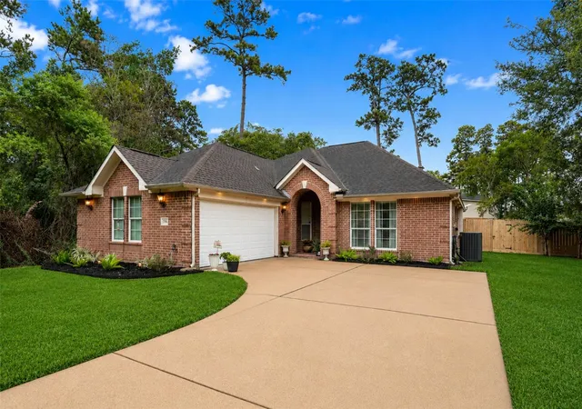 Photo 2 of Single family home for sale at 15906 Dunes Dr, Crosby, TX 77532 | MLS# 86170783 | Listing updated on 2026-09-02
