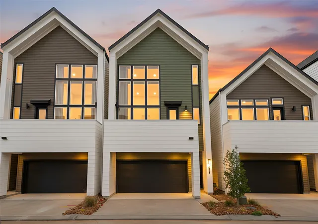 1st image of 1131 Highland Row Ln, Houston, TX 77091 | MLS# 5578871
