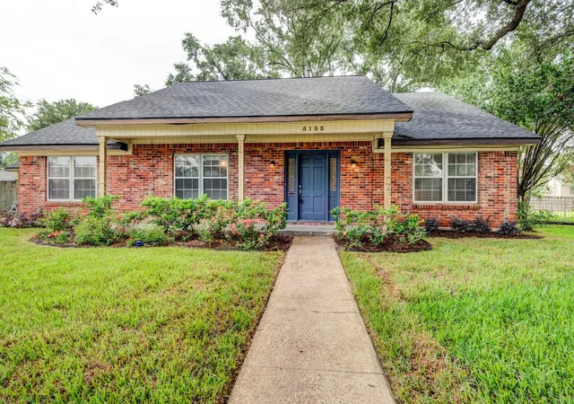 2nd image of 5103 Donna Lynn Ct, Houston, TX 77092 | MLS# 63245808