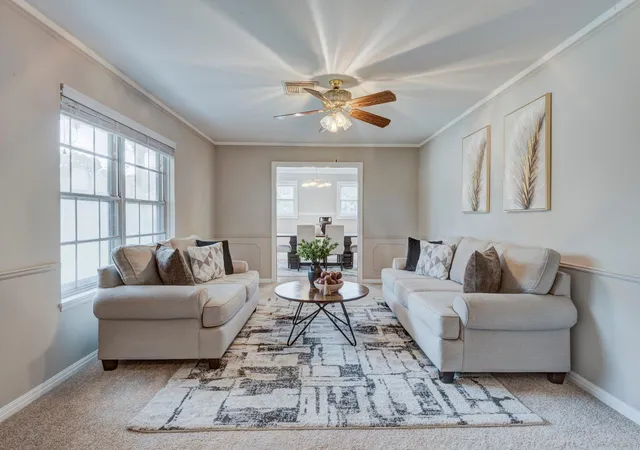 5th image of 5103 Donna Lynn Ct, Houston, TX 77092 | MLS# 63245808