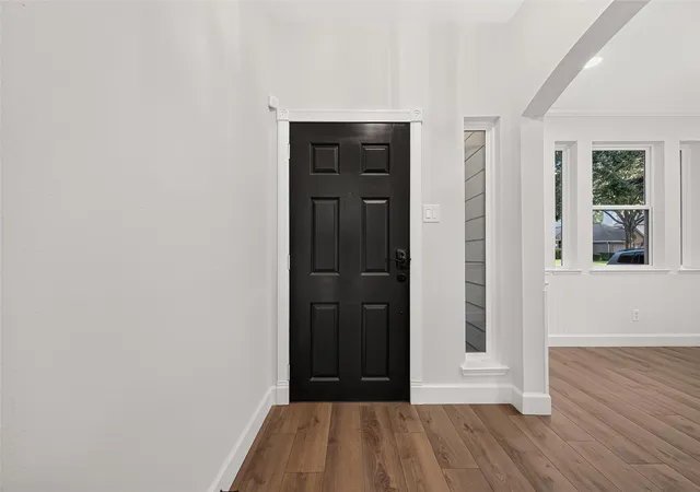 Photo 4 of Single family home for sale at 2114 Highland Stone Ct, Katy, TX 77450 | MLS# 74256941 | Listing updated on 2026-09-07