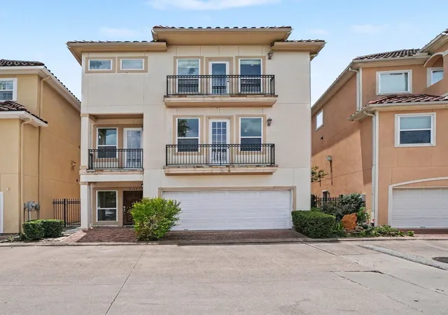 Photo 1 of Single family home for sale at 7147 Windwater Lagoon, Houston, TX 77036 | MLS# 57692396 | Listing updated on 2026-09-22